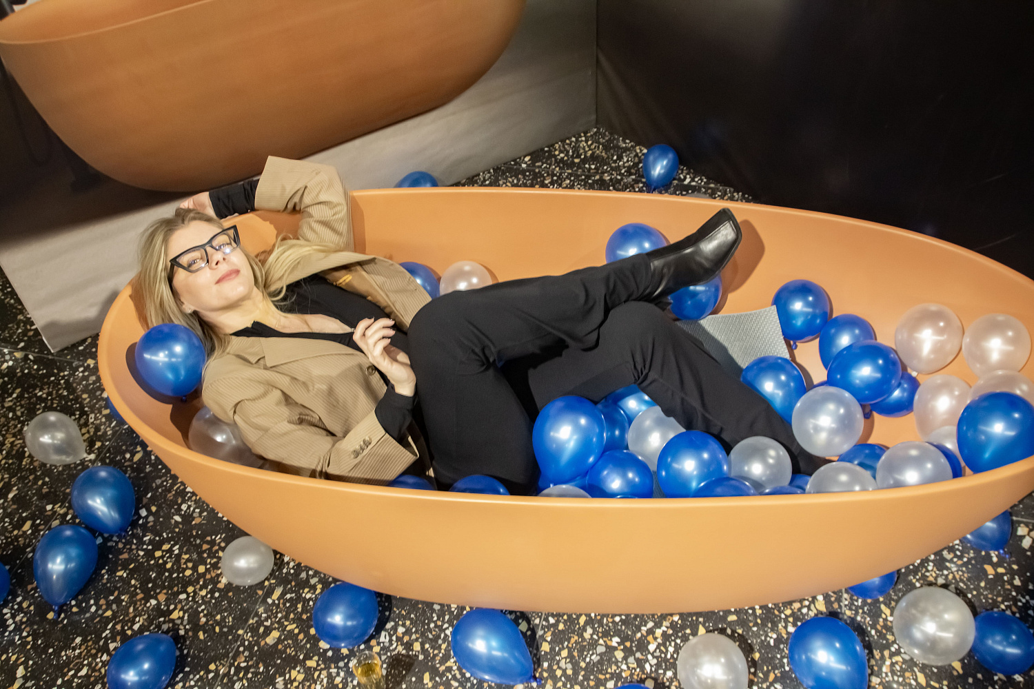 Новогодняя встреча дизайнеров в West: творчество, общение и AVS