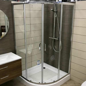 Душевой уголок AVS Раунд 80x80 профиль хром, стекло прозрачное Душевой уголок AVS Раунд 80x80 профиль хром, стекло прозрачное